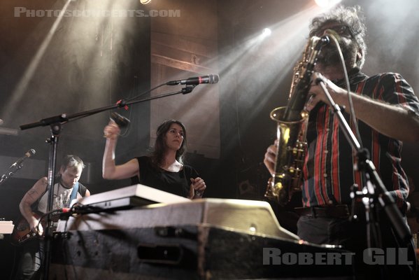 BRIGID DAWSON AND THE MOTHERS NETWORK - 2021-11-24 - PARIS - Petit Bain - 